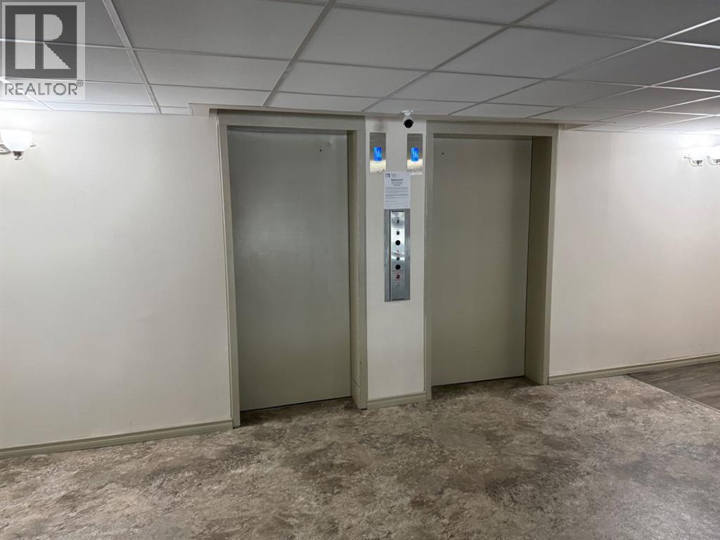 921, 21 Berkeley Place W, Lethbridge, Alberta  T1K 5N1 - Photo 5 - A2287216