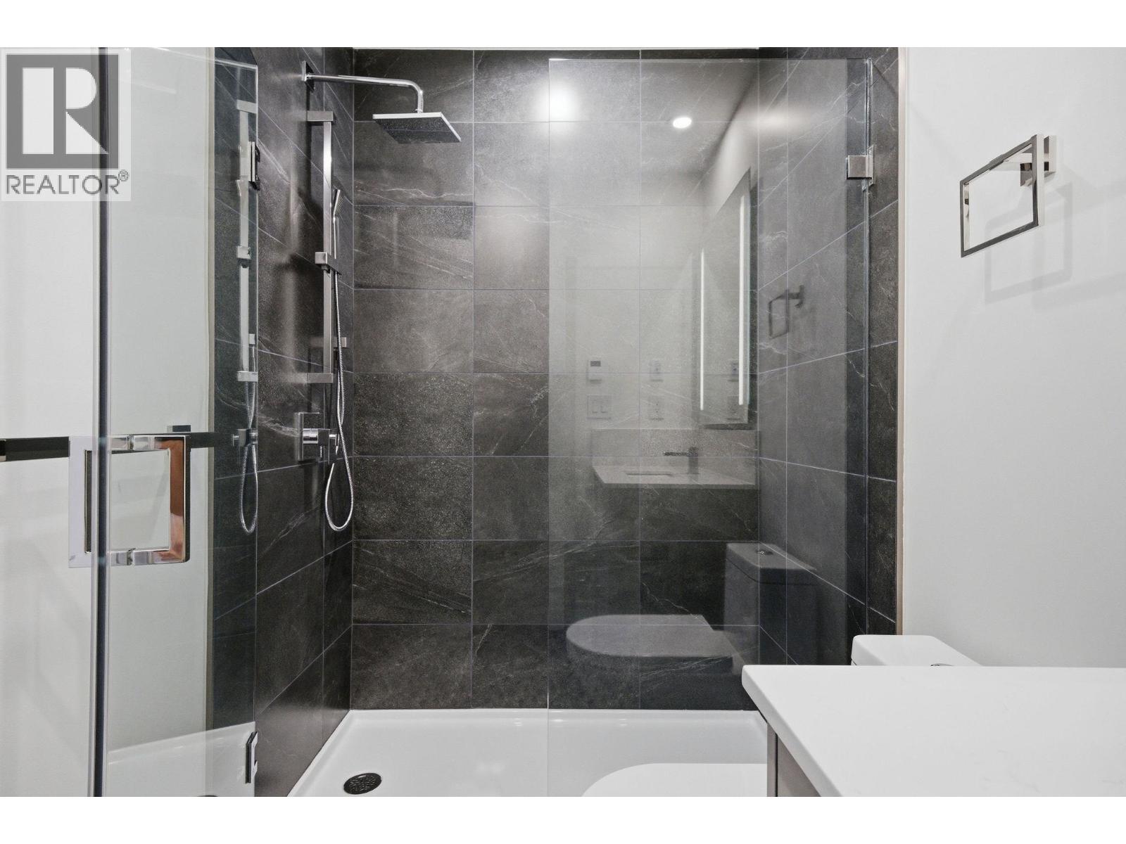 108 342 Mountain Highway, North Vancouver, British Columbia  V7J 2K8 - Photo 20 - R3116609