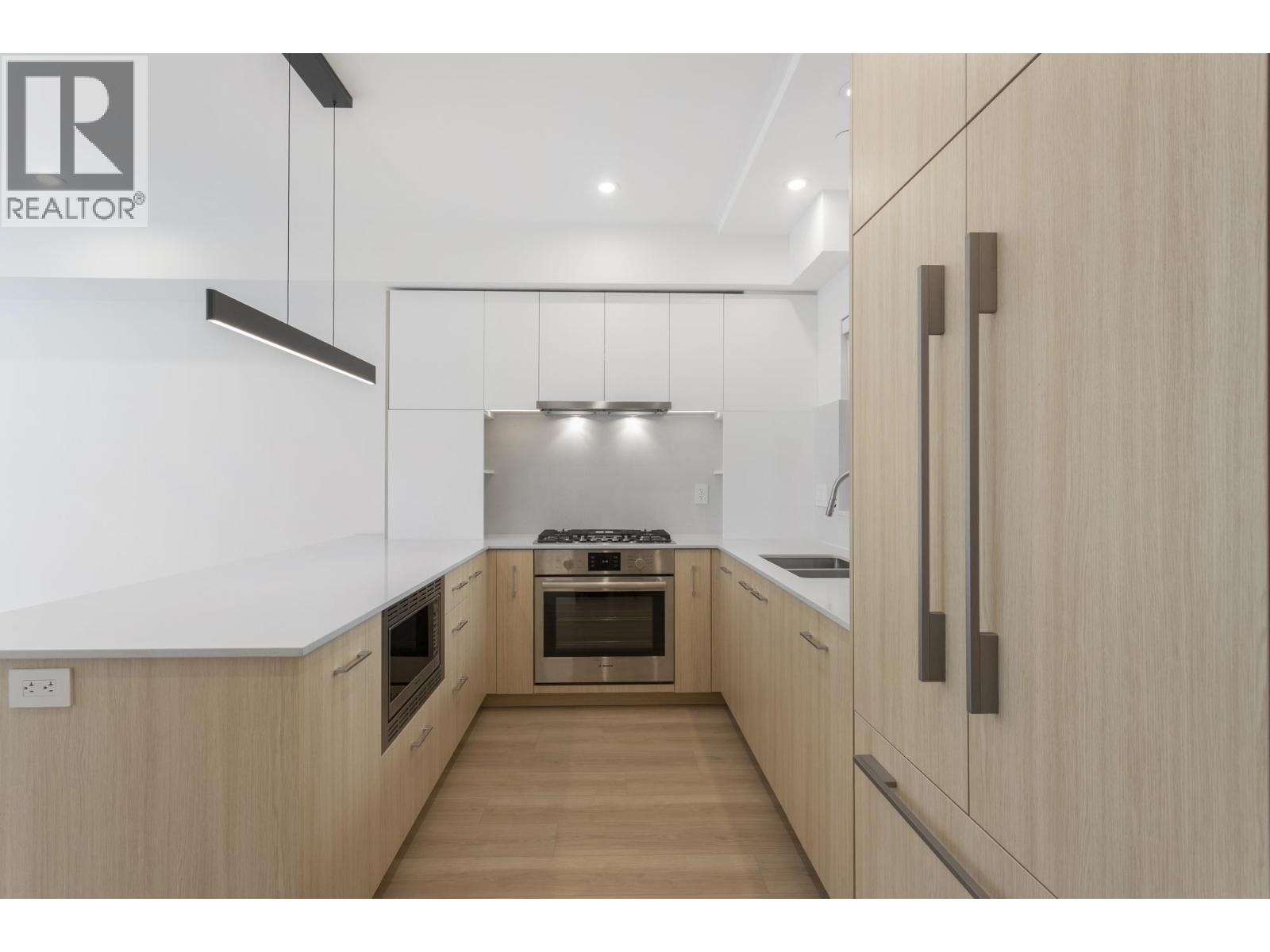 108 342 Mountain Highway, North Vancouver, British Columbia  V7J 2K8 - Photo 7 - R3116609