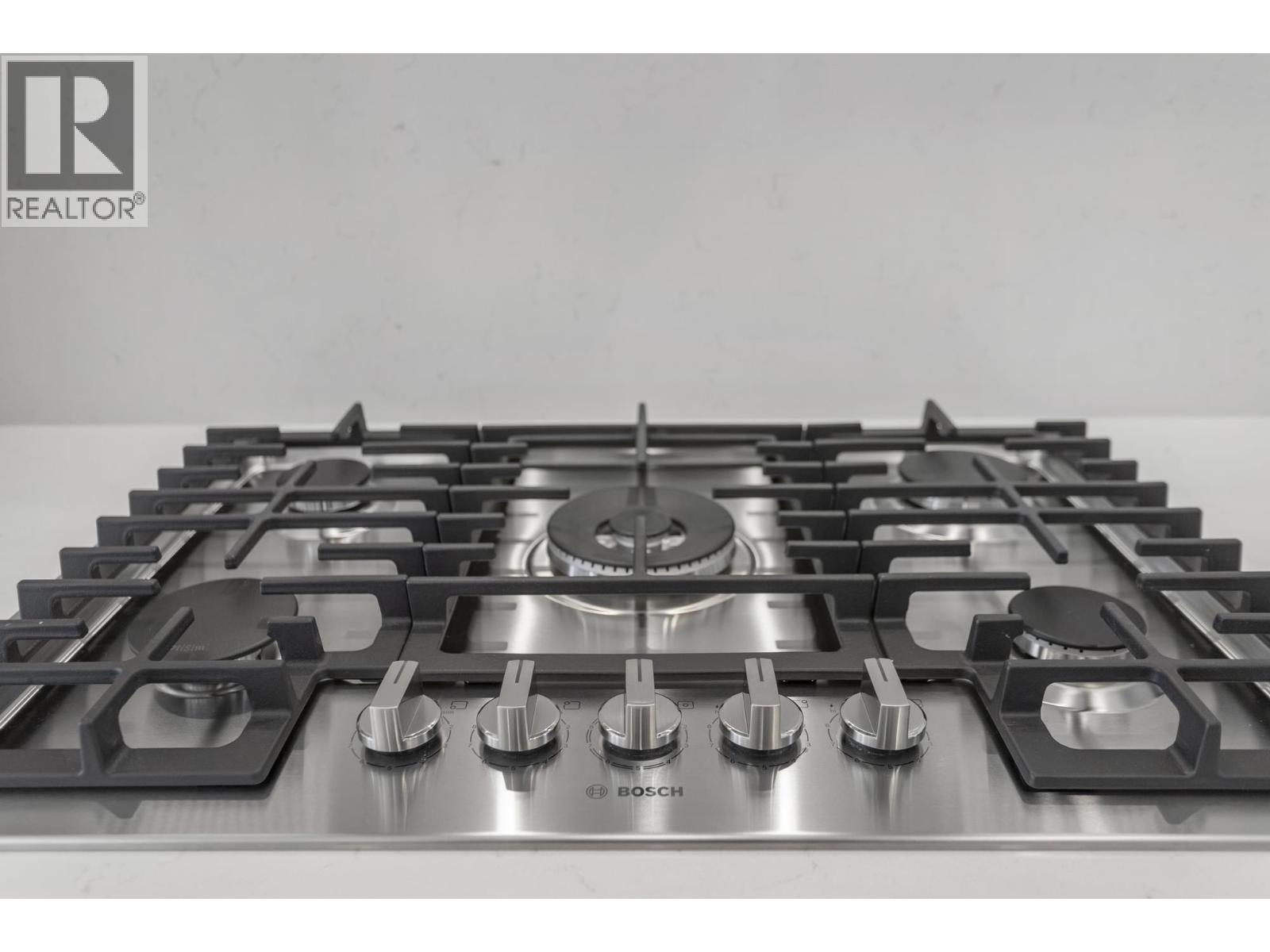 108 342 Mountain Highway, North Vancouver, British Columbia  V7J 2K8 - Photo 9 - R3116609