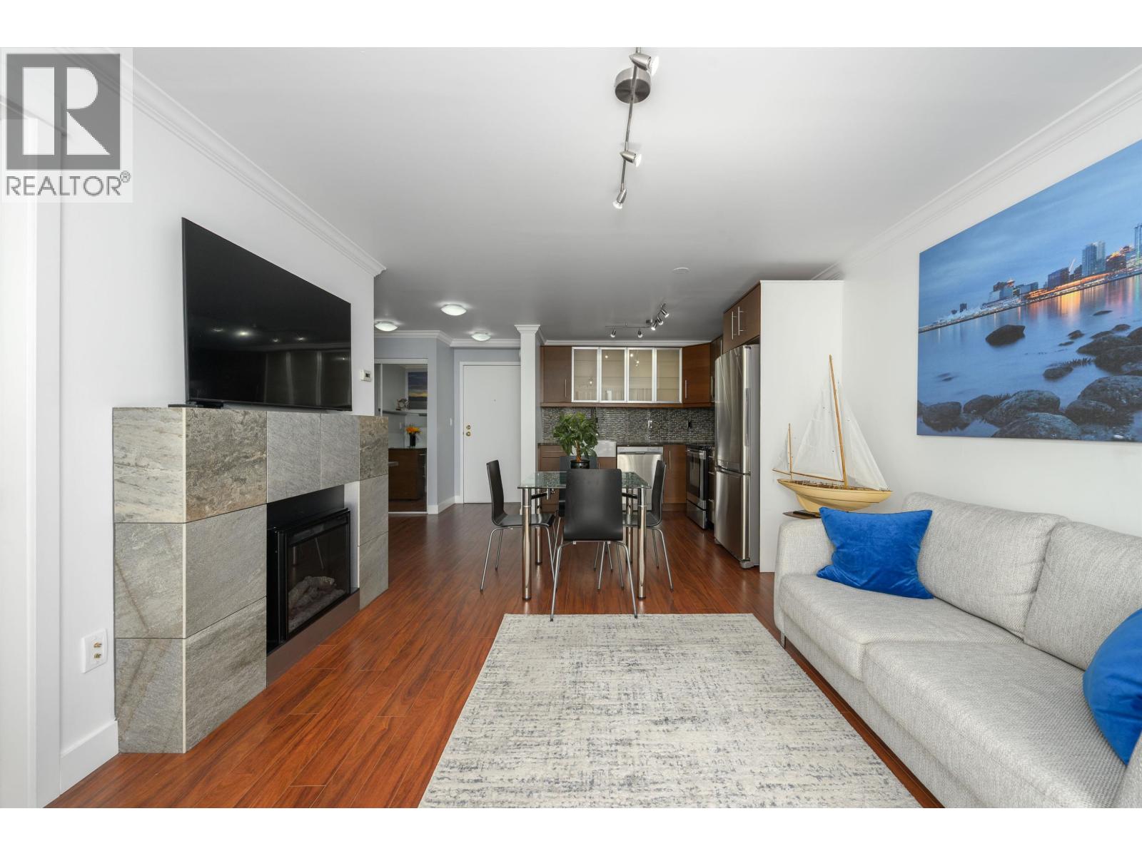 608 145 St. Georges Avenue, North Vancouver, British Columbia  V7L 3G8 - Photo 14 - R3116612