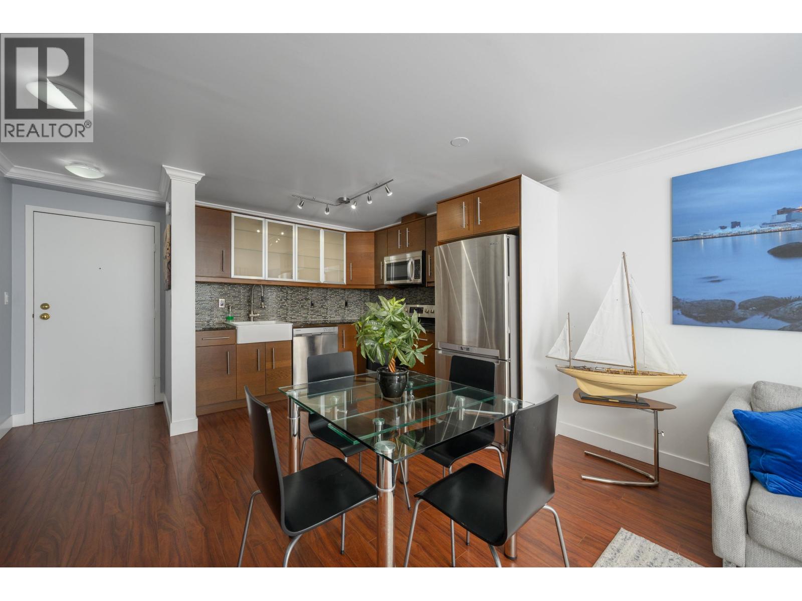 608 145 St. Georges Avenue, North Vancouver, British Columbia  V7L 3G8 - Photo 19 - R3116612