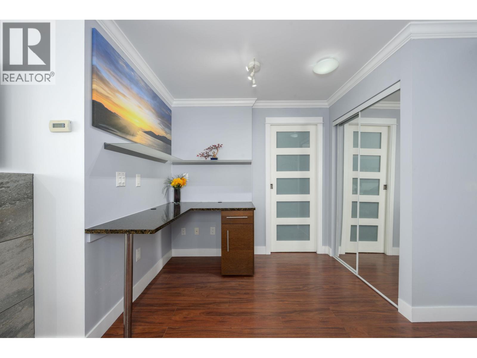 608 145 St. Georges Avenue, North Vancouver, British Columbia  V7L 3G8 - Photo 22 - R3116612