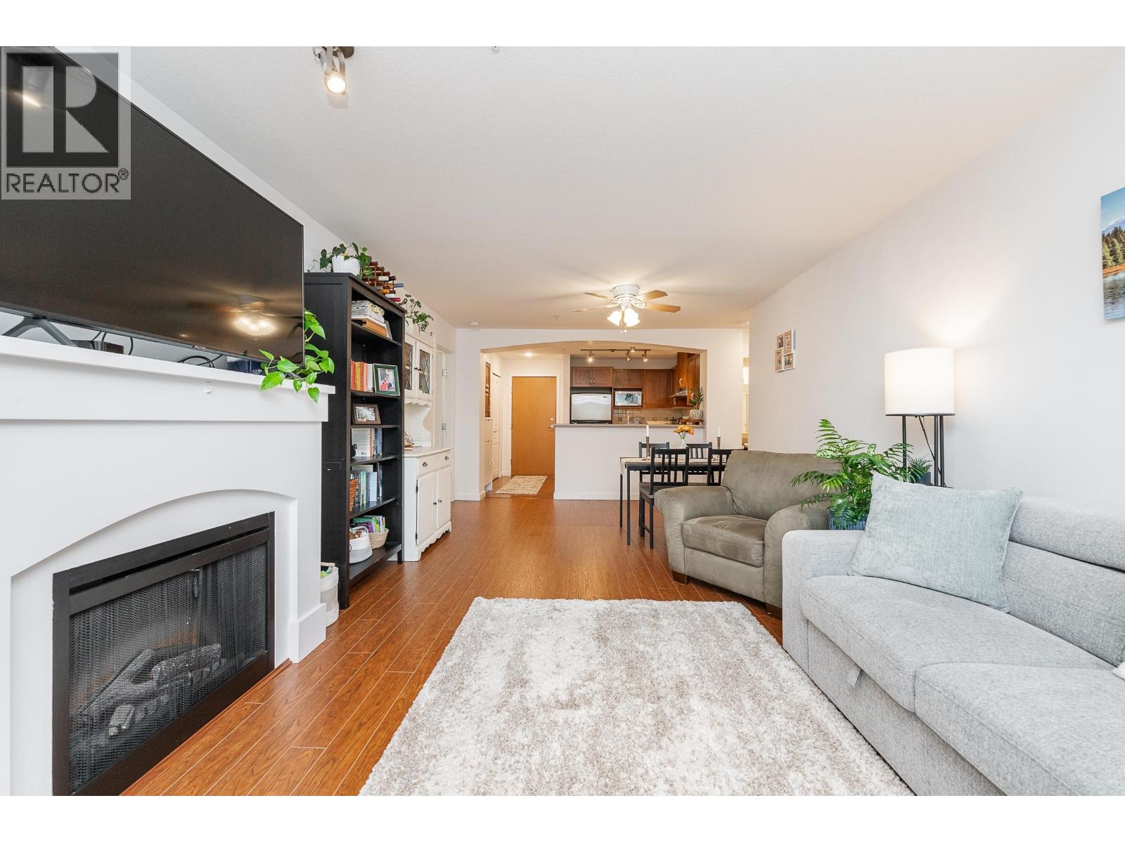 201 2951 Silver Springs Boulevard, Coquitlam, British Columbia  V3E 3S4 - Photo 13 - R3116616