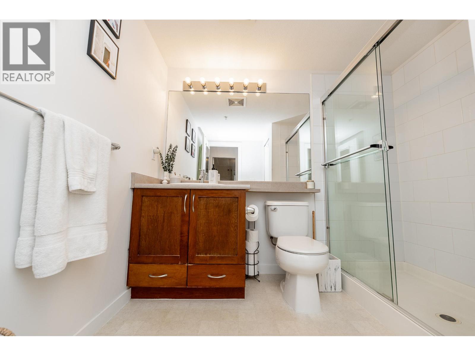 201 2951 Silver Springs Boulevard, Coquitlam, British Columbia  V3E 3S4 - Photo 20 - R3116616