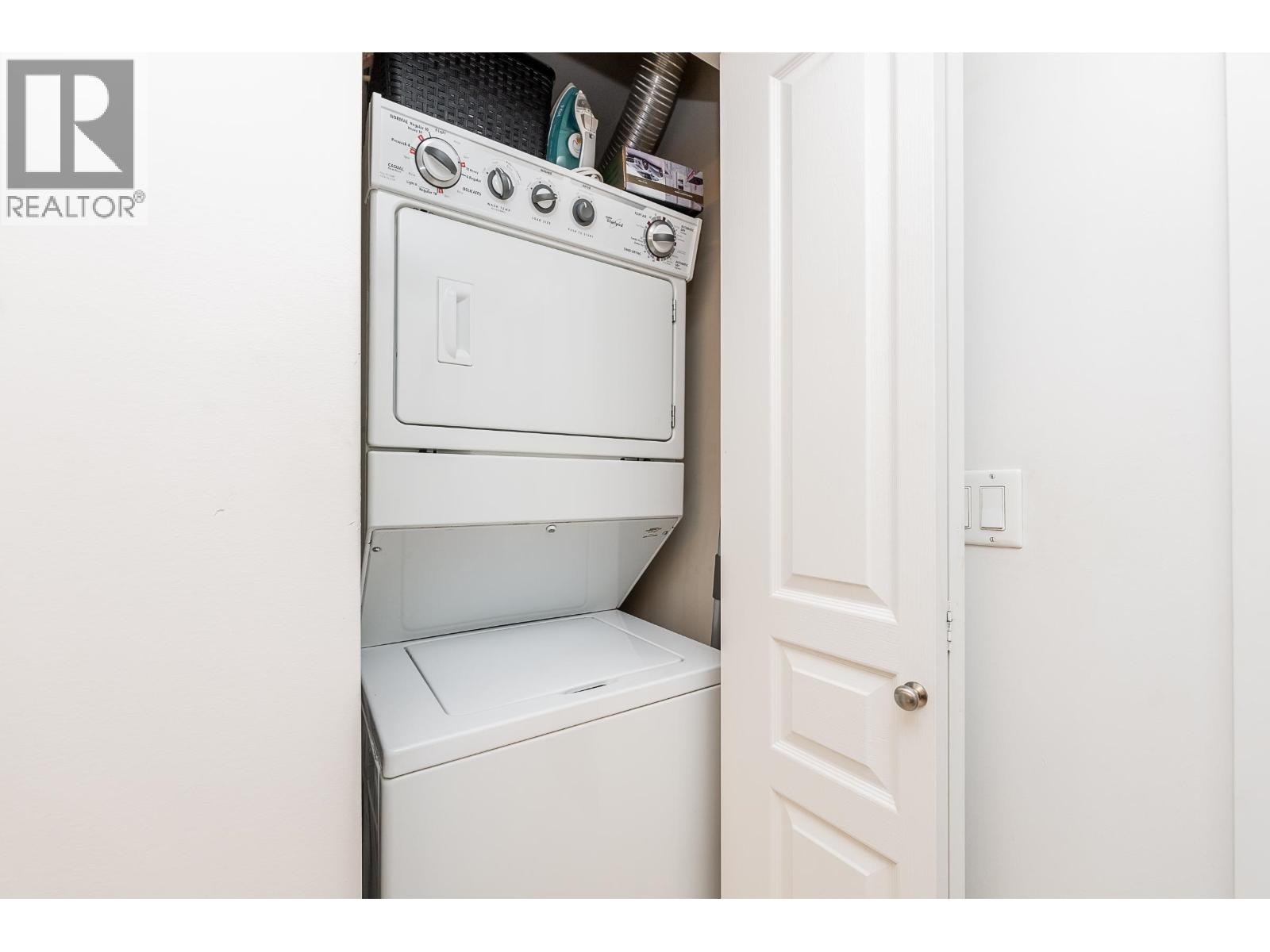 201 2951 Silver Springs Boulevard, Coquitlam, British Columbia  V3E 3S4 - Photo 22 - R3116616