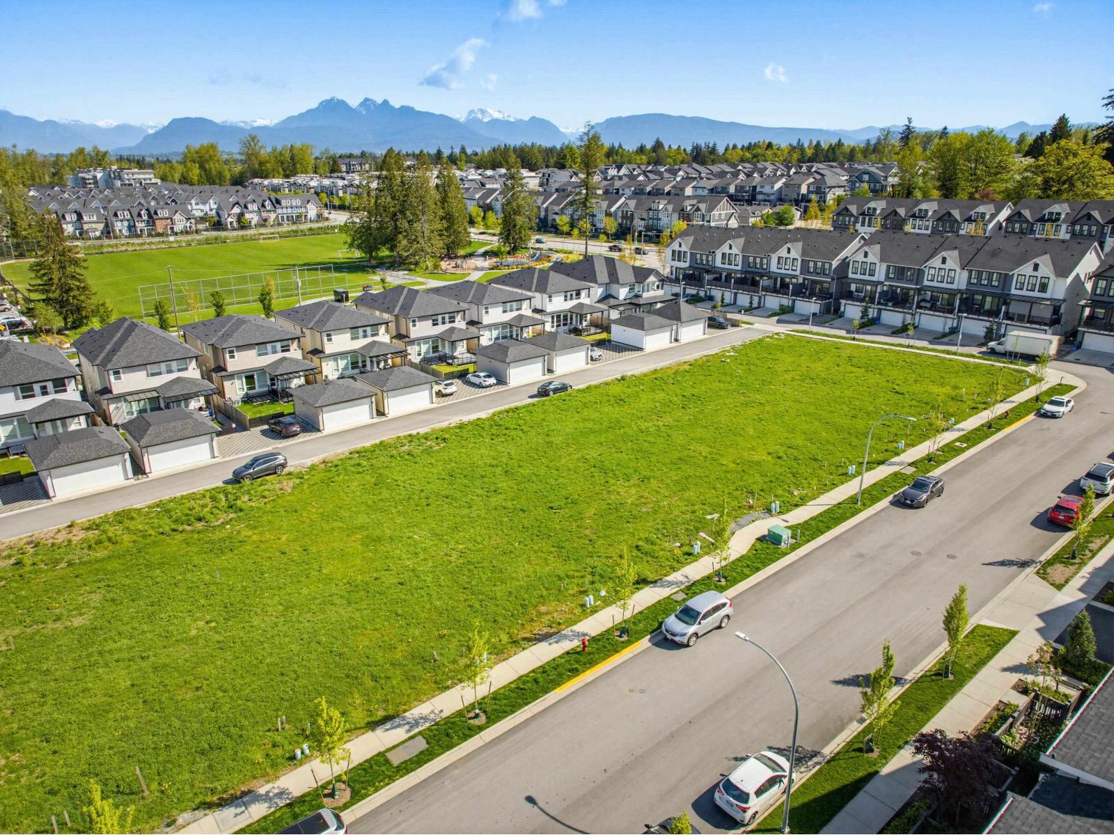 20149 81a Avenue, Langley, British Columbia  V2Y 2A8 - Photo 12 - R3116009