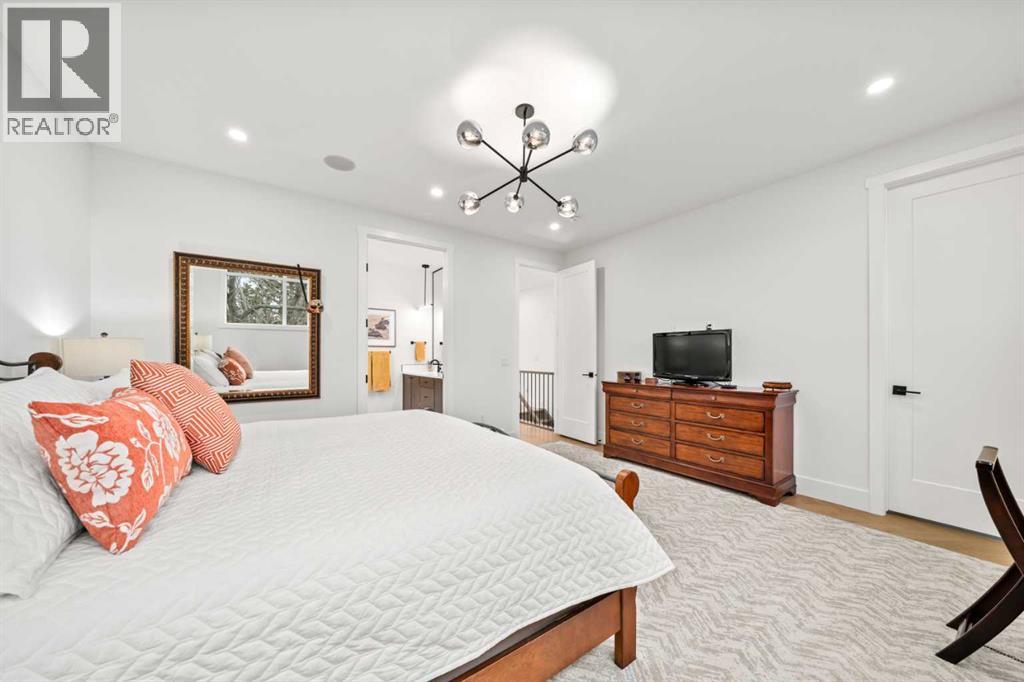 2006 41 Avenue Sw, Calgary, Alberta  T2T 2M1 - Photo 33 - A2285150