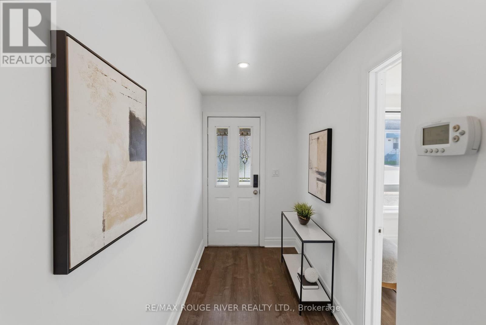 163 Nassau Street, Oshawa, Ontario  L1J 4A6 - Photo 2 - E13053170