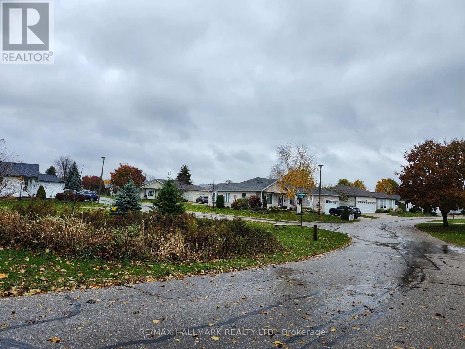 8 Greenfield Place, Wilmot, Ontario  N3A 2G6 - Photo 34 - X13012316