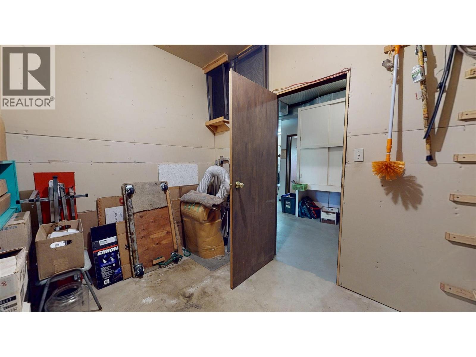 2793 White Lake Road, Sorrento, British Columbia  V0E 2W0 - Photo 65 - 10383466