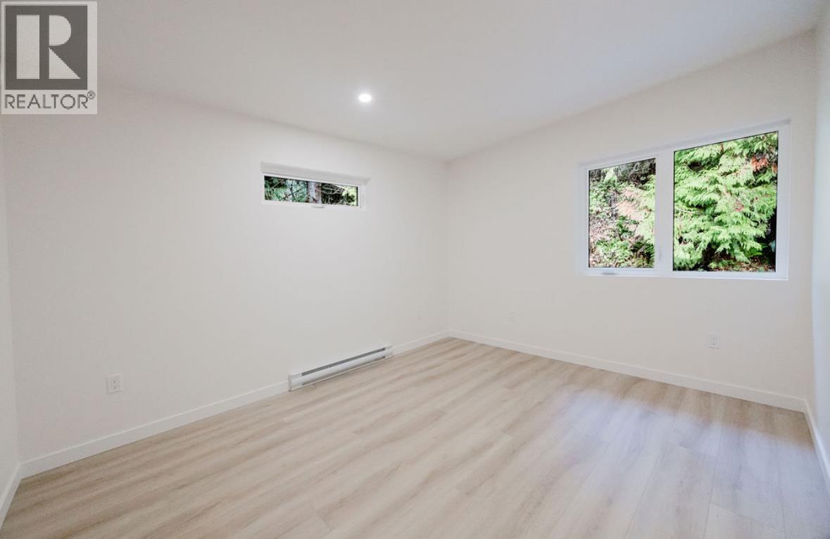 6960 Sunshine Coast Highway, Sechelt, British Columbia  V7Z 0N2 - Photo 23 - R3116634