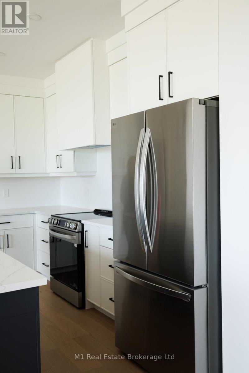 74 Bedell Drive, Mapleton, Ontario  N0G 1P0 - Photo 6 - X13053110