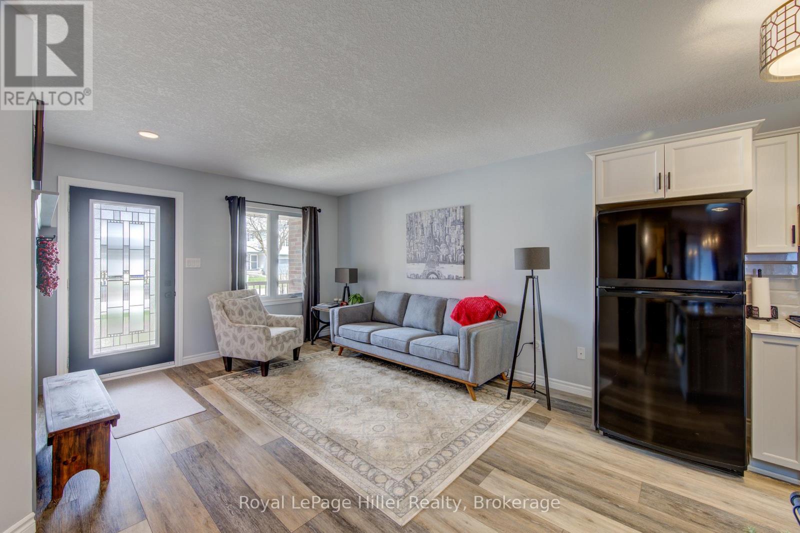 101 Wingfield Avenue, Stratford, Ontario  N5A 7R5 - Photo 5 - X13053114