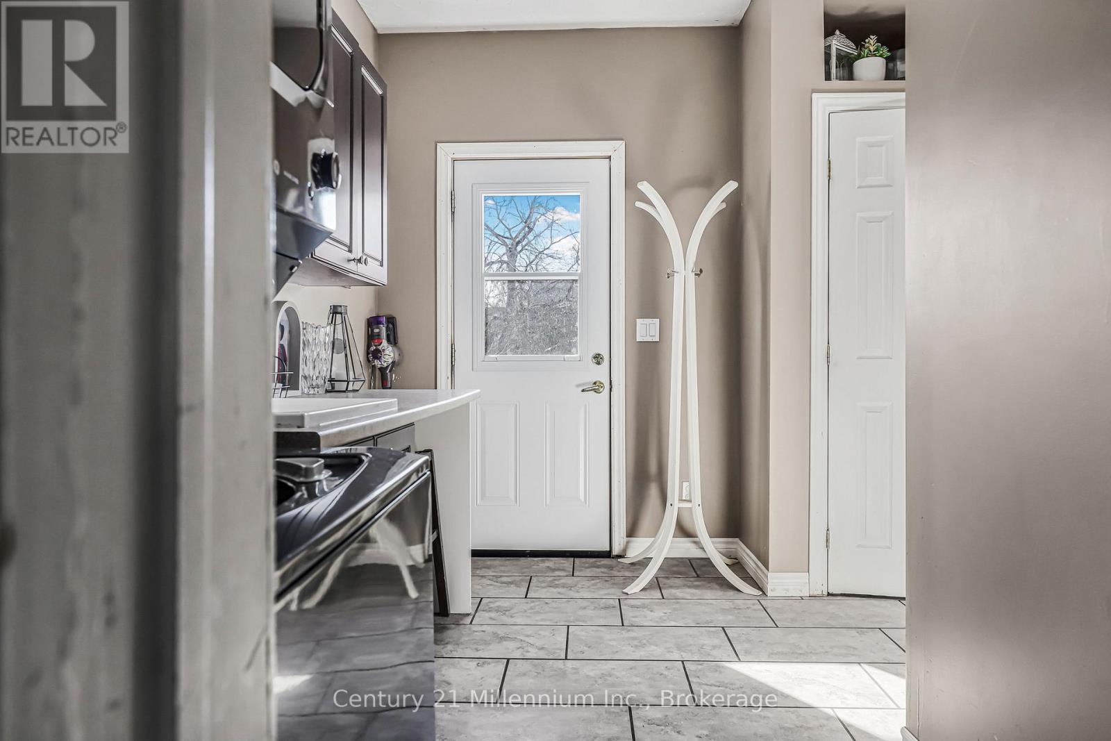 471 13th A Street W, Owen Sound, Ontario  N4K 3X3 - Photo 13 - X13053120