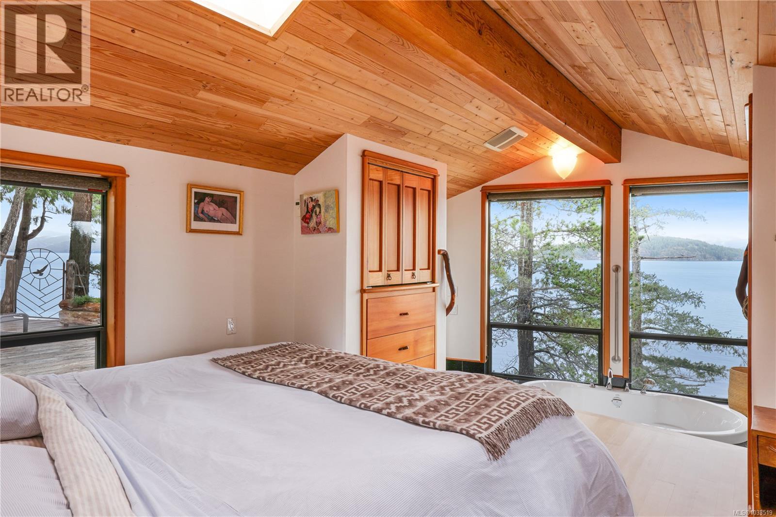 1704 Tiber Bay Rd, Cortes Island, British Columbia  V0P 1K0 - Photo 13 - 1033519