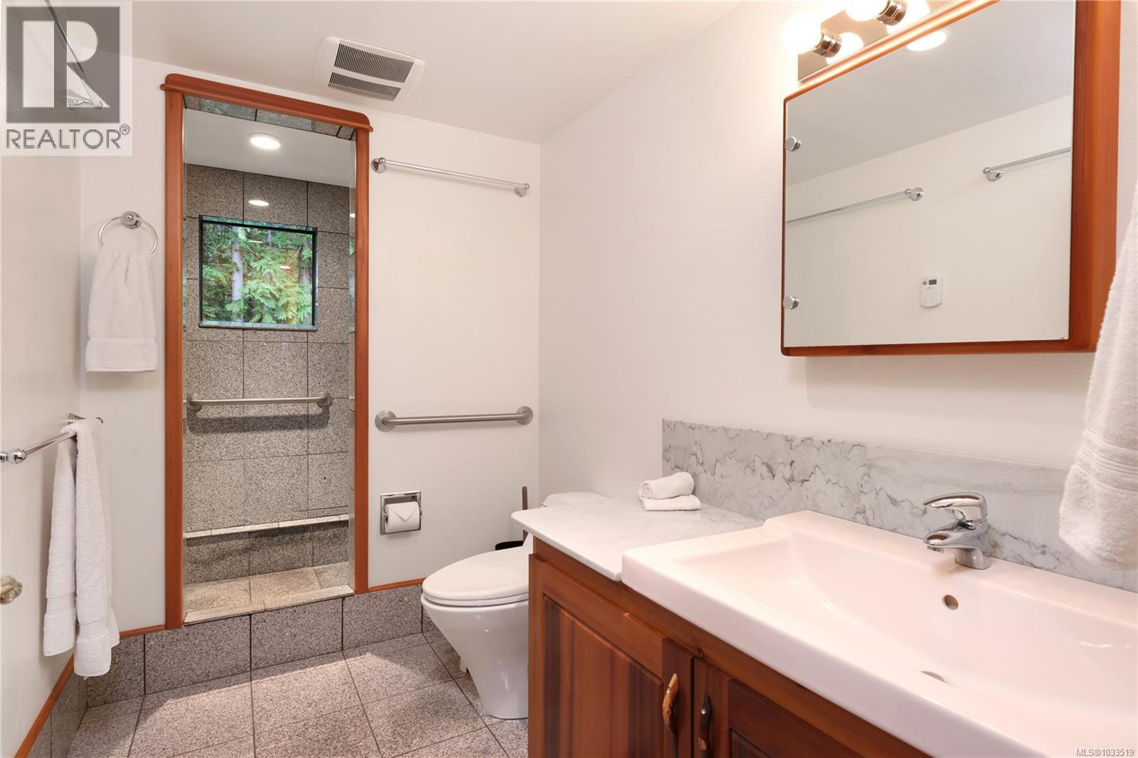 1704 Tiber Bay Rd, Cortes Island, British Columbia  V0P 1K0 - Photo 18 - 1033519