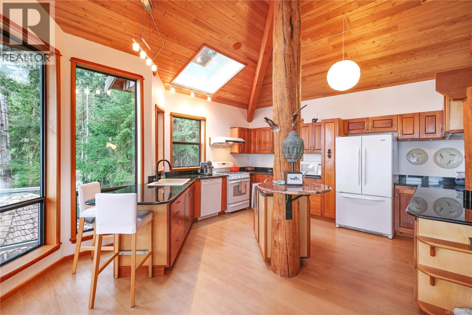 1704 Tiber Bay Rd, Cortes Island, British Columbia  V0P 1K0 - Photo 8 - 1033519