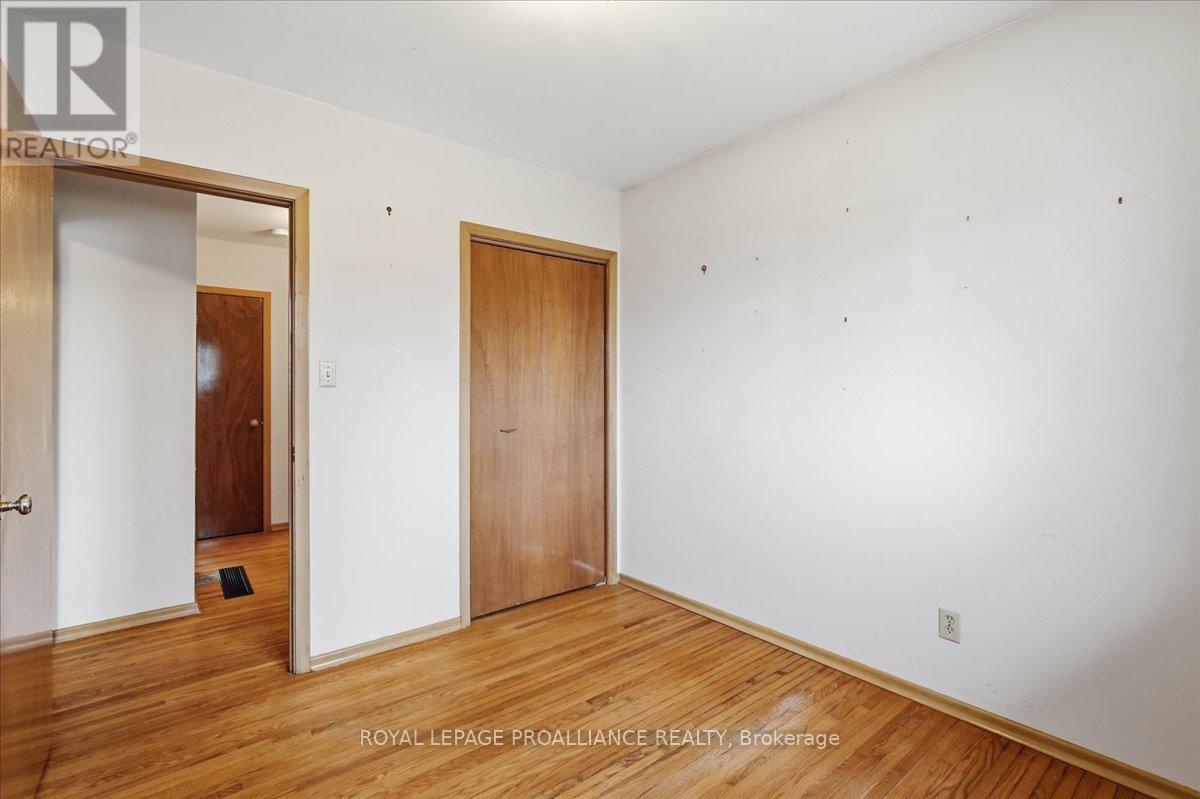 8 Fenwood Crescent, Prince Edward County, Ontario  K8N 4Z7 - Photo 25 - X13053096