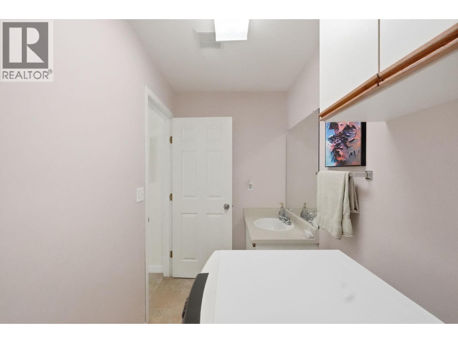 2749 Riffington Place, West Kelowna, British Columbia  V1Z 3L1 - Photo 17 - 10384494