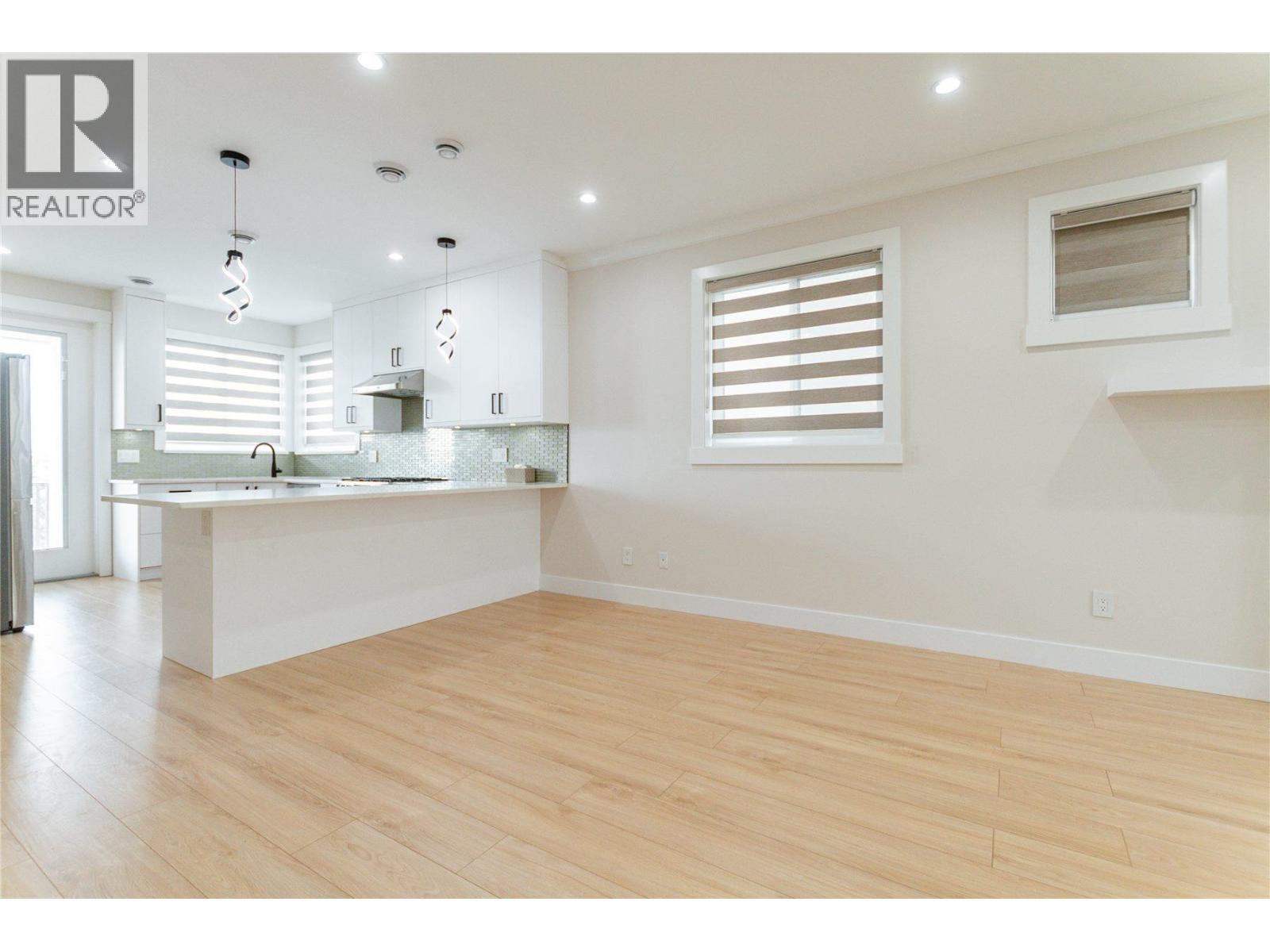 101 954 Edgar Avenue, Coquitlam, British Columbia  V3K 2J9 - Photo 6 - R3116442