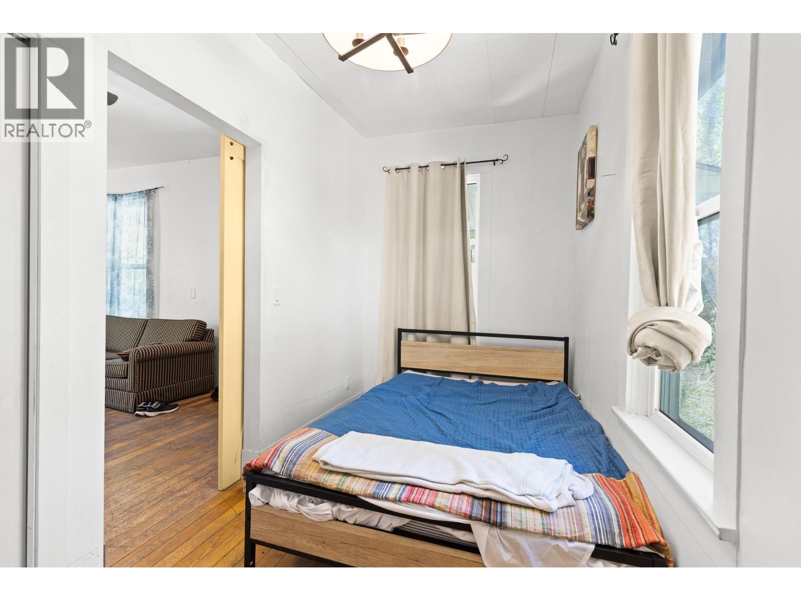 2029 Richter Street, Kelowna, British Columbia  V1Y 2N4 - Photo 11 - 10384561