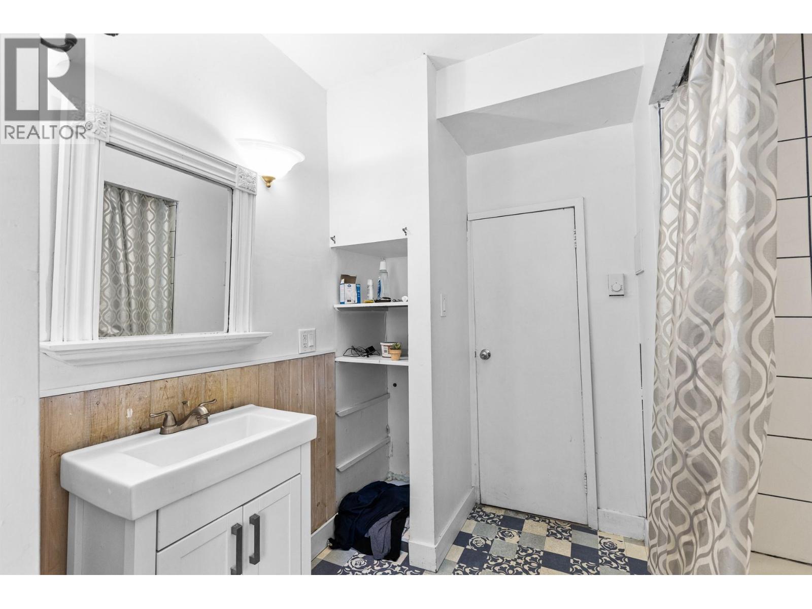 2029 Richter Street, Kelowna, British Columbia  V1Y 2N4 - Photo 17 - 10384561