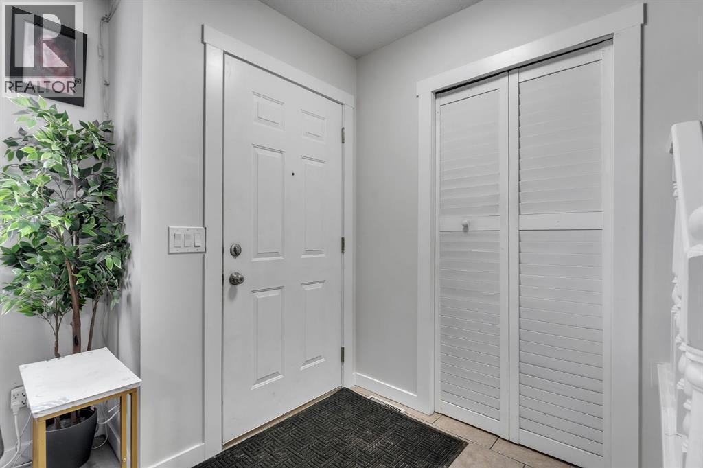 192 Martin Crossing Crescent Ne, Calgary, Alberta  T3J 3T1 - Photo 3 - A2305639