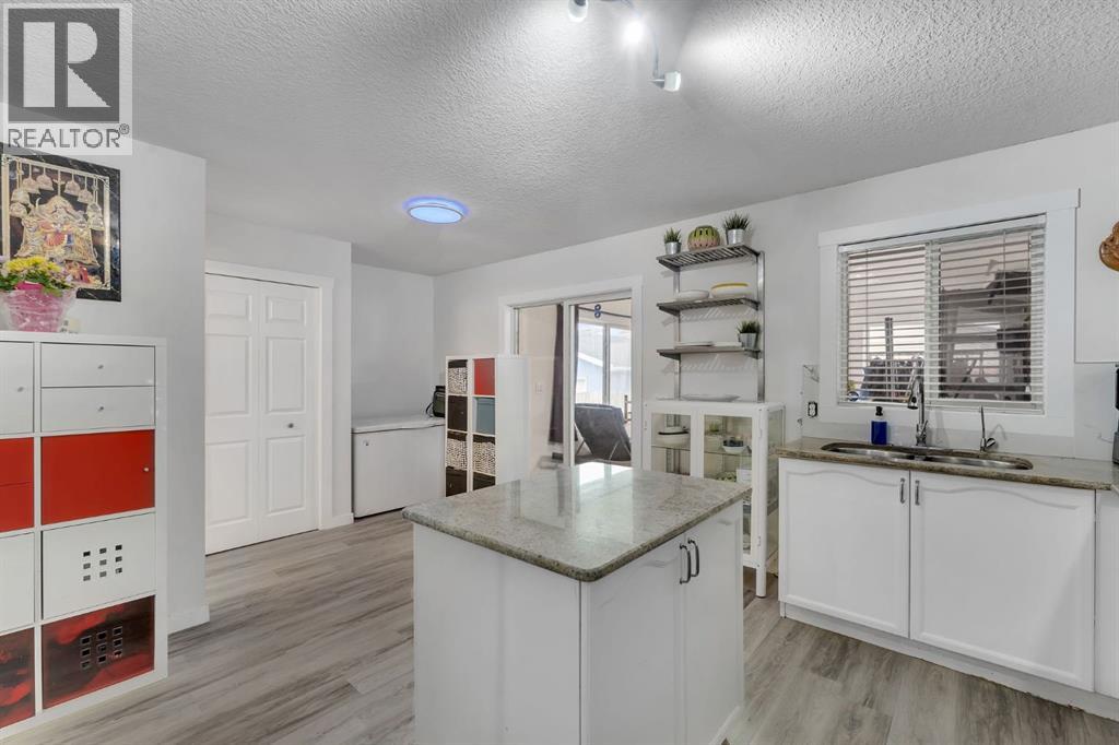 192 Martin Crossing Crescent Ne, Calgary, Alberta  T3J 3T1 - Photo 13 - A2305639