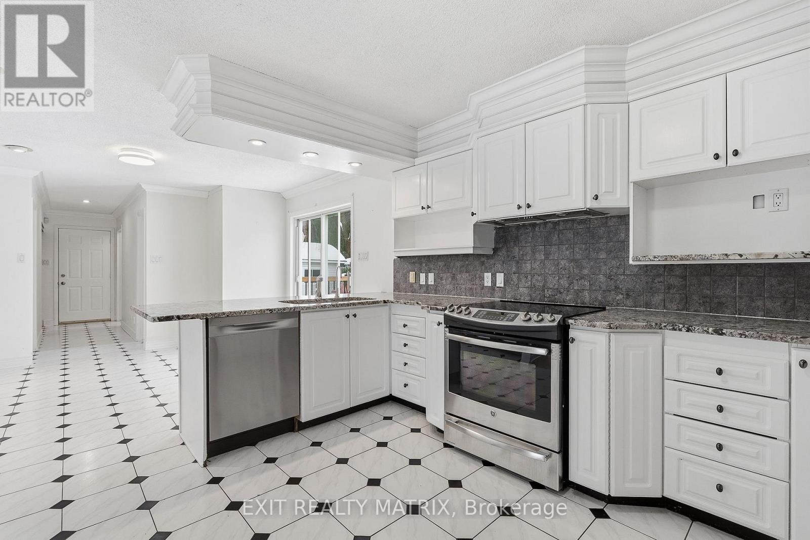 203 Montee Outaouais Road, Clarence-Rockland, Ontario  K4K 1G2 - Photo 21 - X13053180