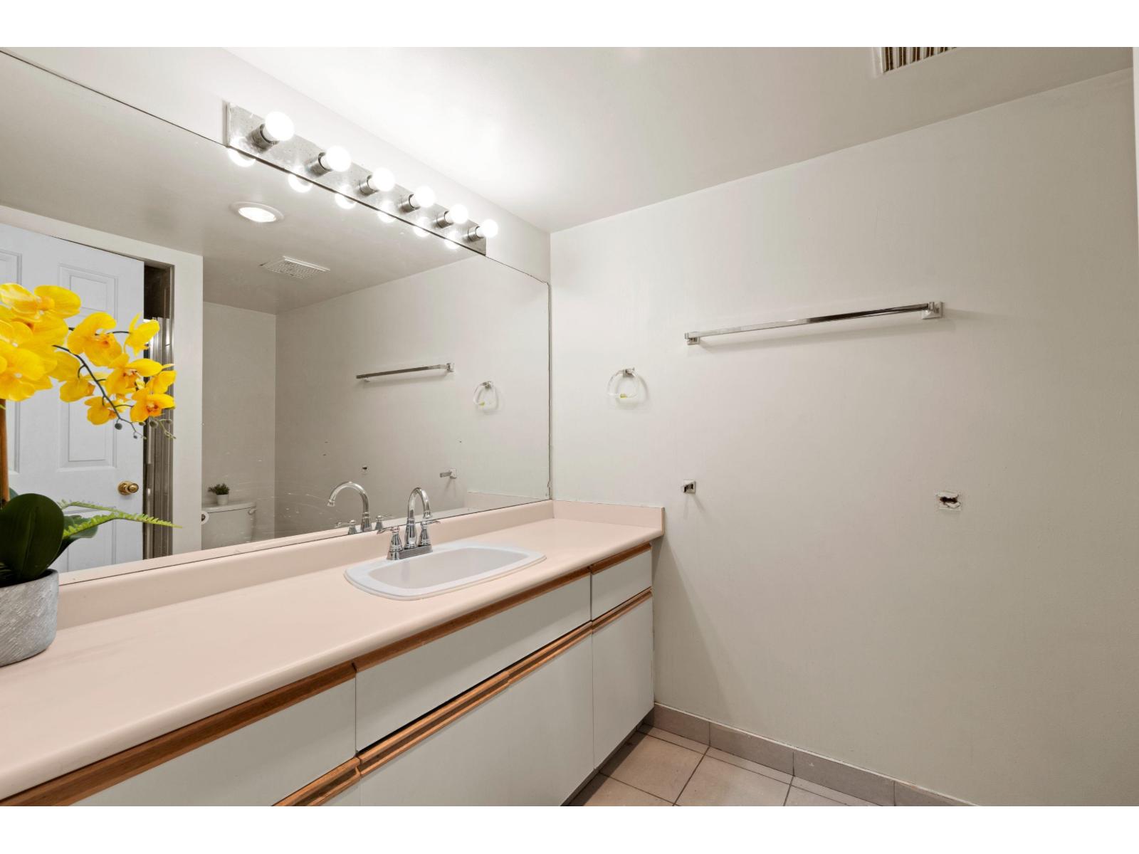 306 12101 80 Avenue, Surrey, British Columbia  V3W 5V6 - Photo 31 - R3115883