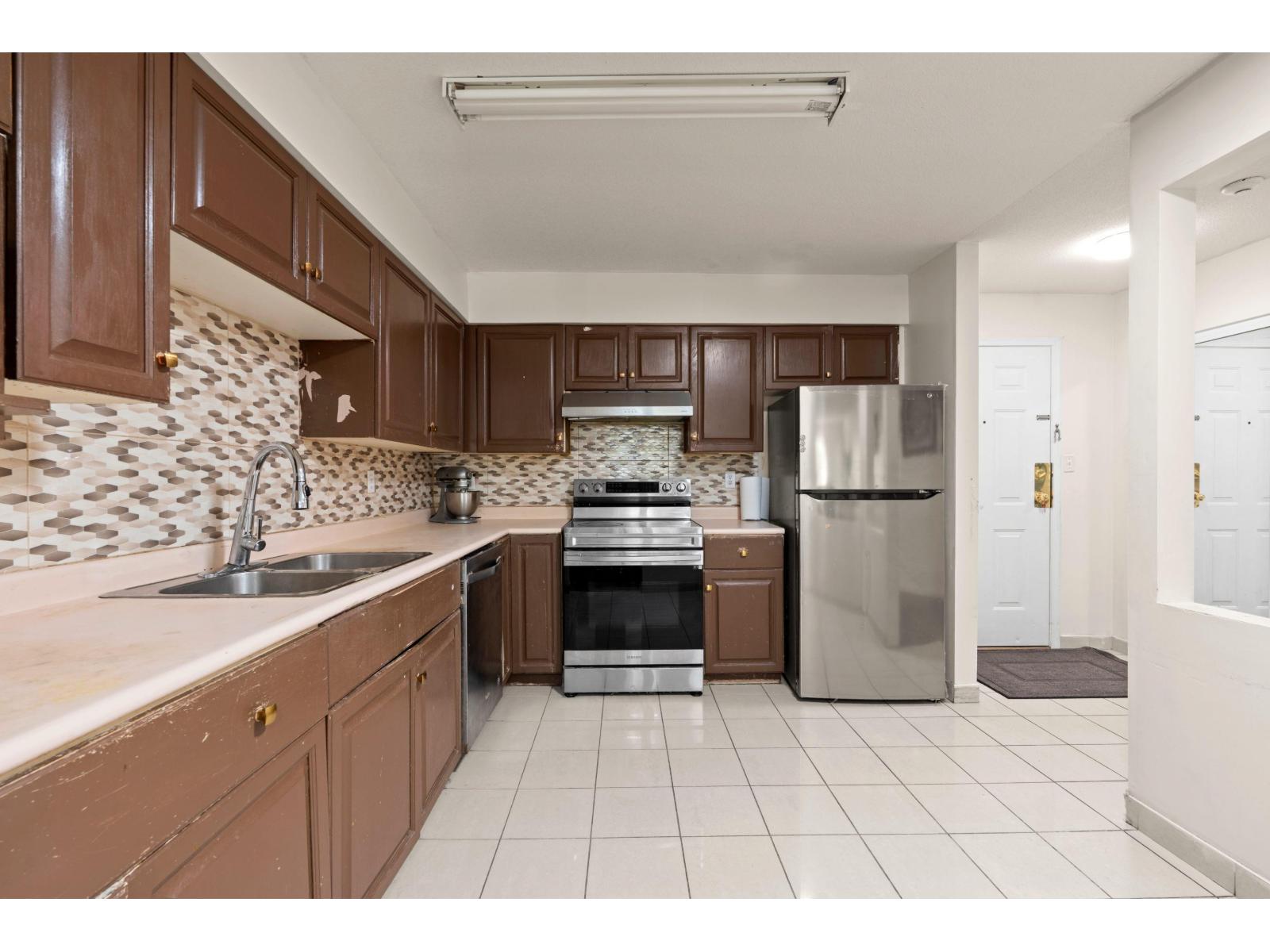 306 12101 80 Avenue, Surrey, British Columbia  V3W 5V6 - Photo 10 - R3115883