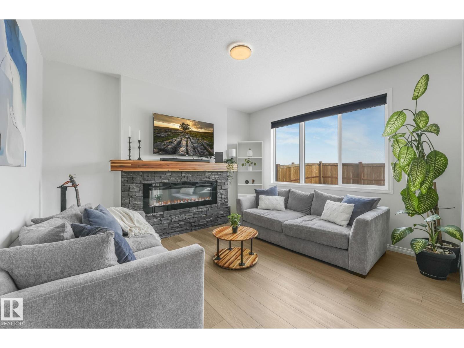 6417 66 St, Beaumont, Alberta  T4X 2P6 - Photo 2 - E4476055