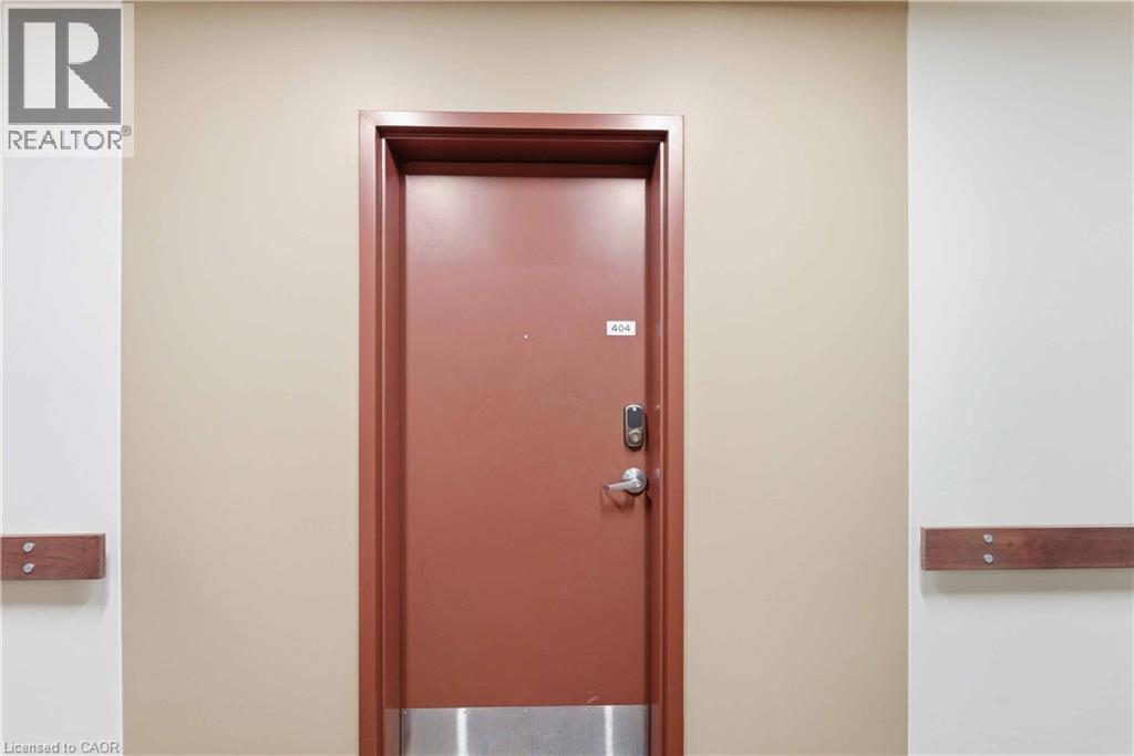 26 Wellington Street Unit# 404, St. Catharines, Ontario  L2R 6Y8 - Photo 3 - 40806244