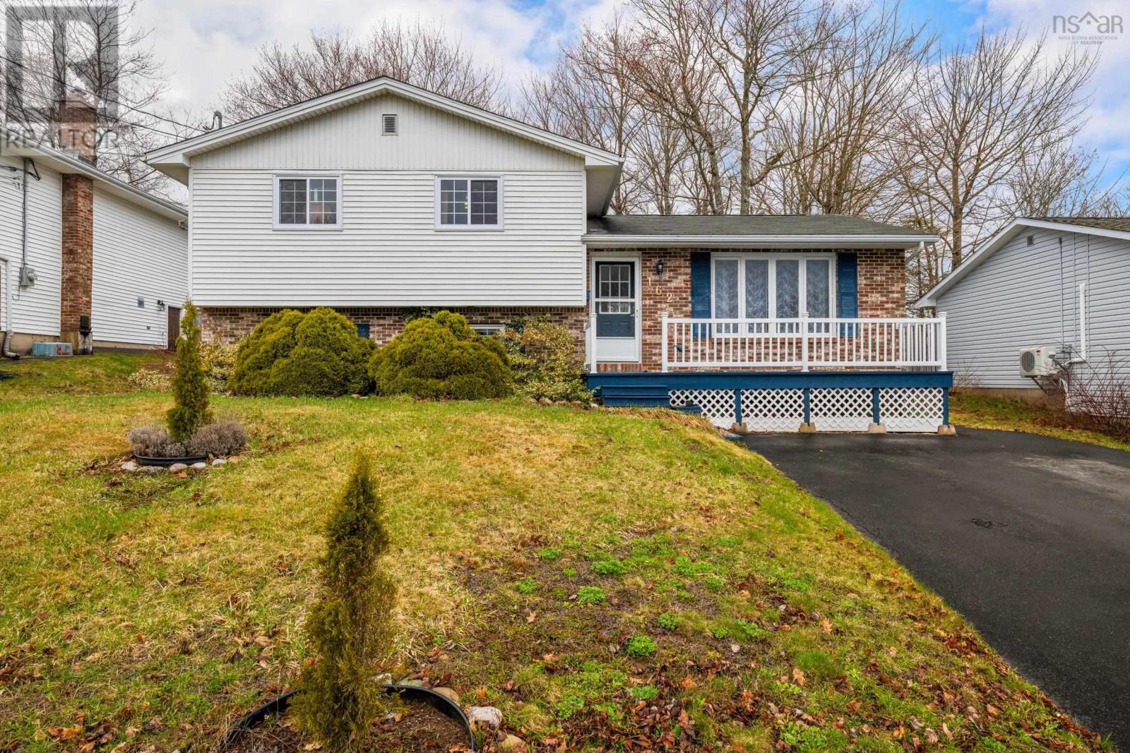 162 Sunnyvale Crescent, Lower Sackville, Nova Scotia
