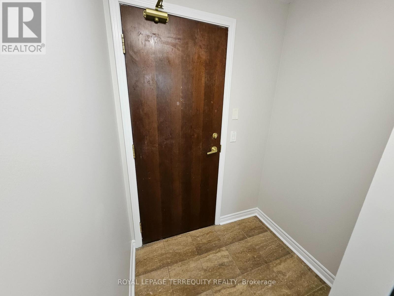 216 - 18 Kenaston Gardens, Toronto, Ontario  M2K 3C7 - Photo 6 - C13049584