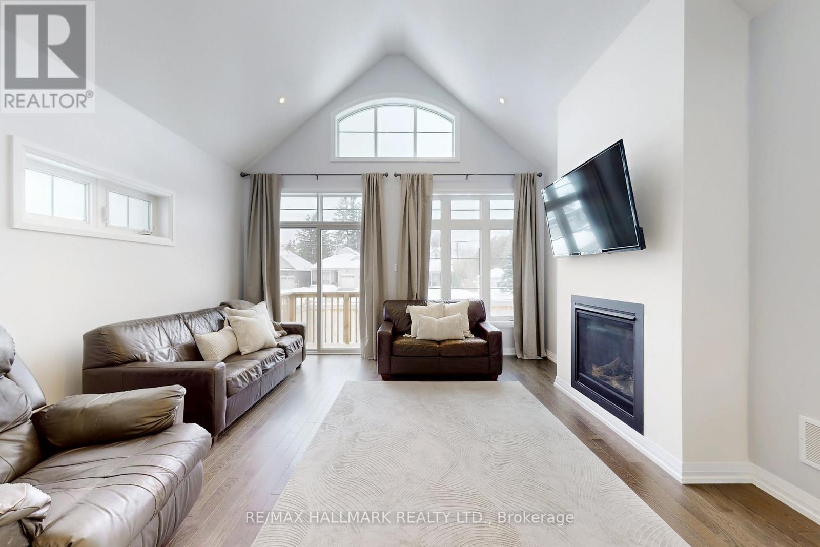 2 Holtby Court, Scugog, Ontario  L9L 0B4 - Photo 2 - E12783588