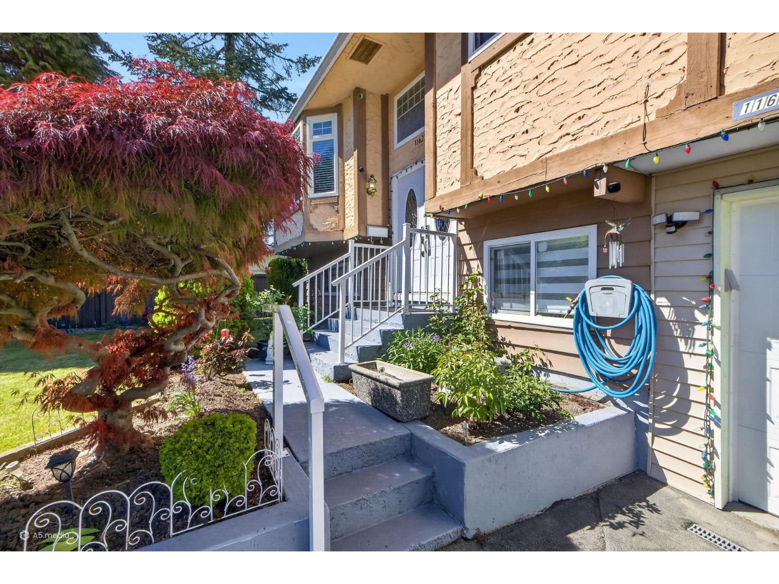 11627 72a Avenue, Delta, British Columbia  V4C 1B2 - Photo 3 - R3115215