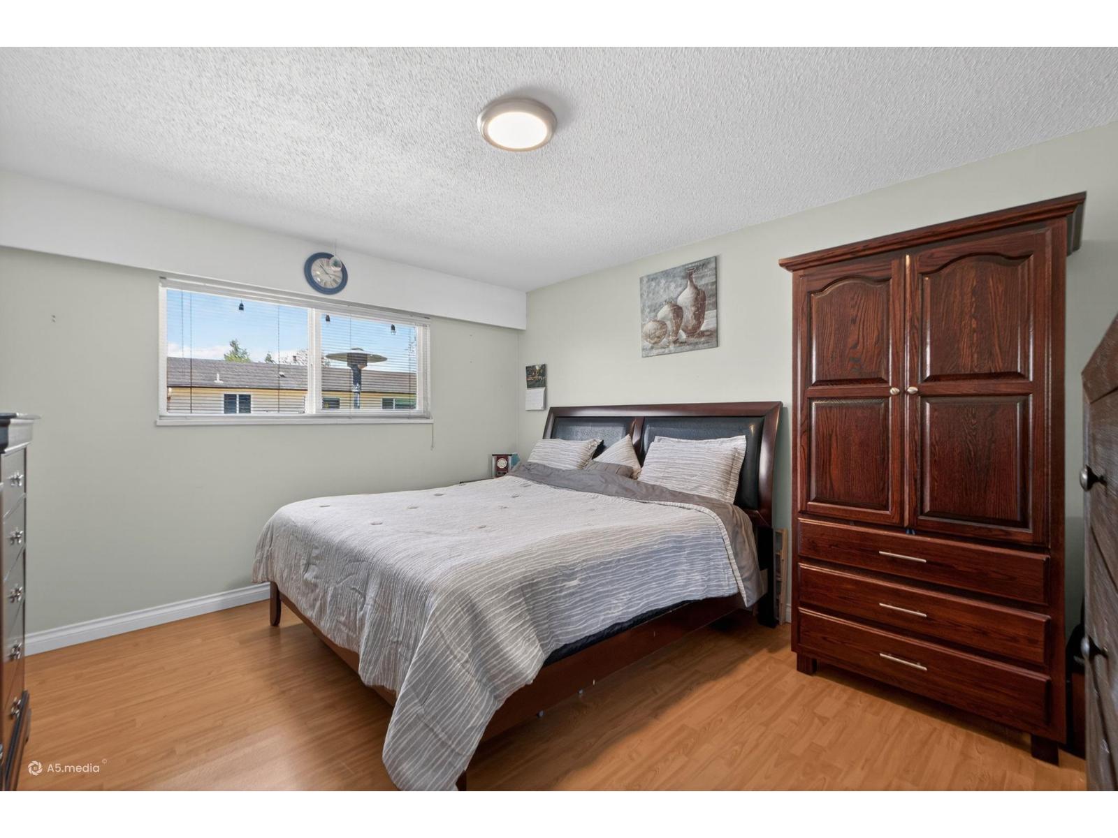 11627 72a Avenue, Delta, British Columbia  V4C 1B2 - Photo 17 - R3115215