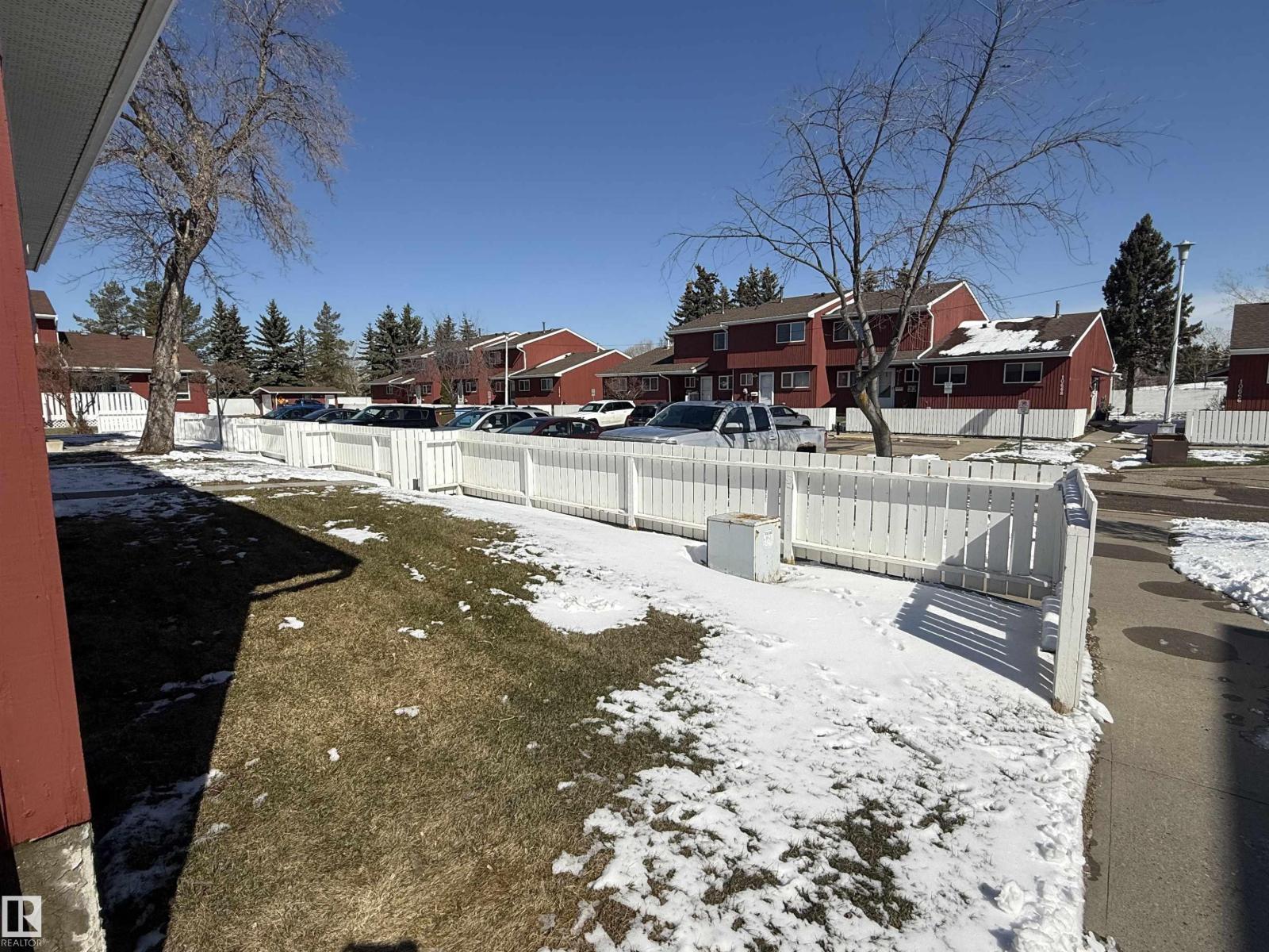 10654 Beaumaris Rd Nw, Edmonton, Alberta  T5X 3N4 - Photo 9 - E4484470