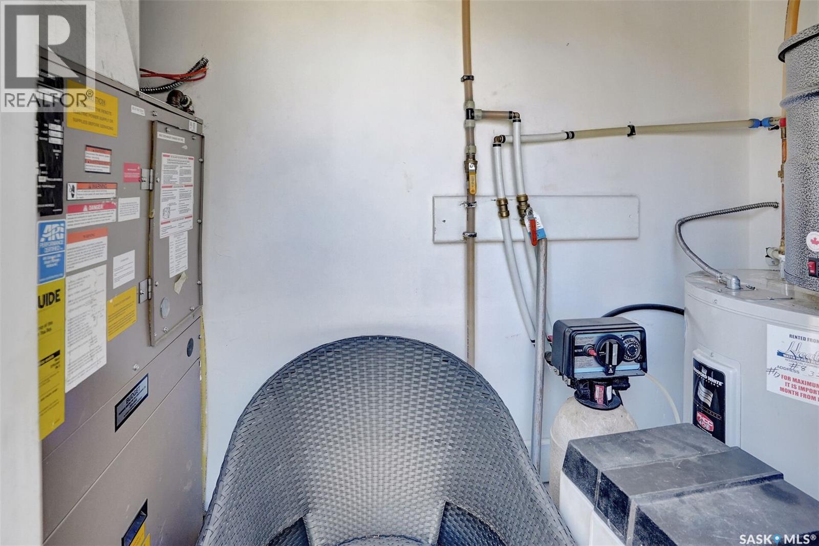 8 3225 Woodhams Drive E, Regina, Saskatchewan  S4V 3A2 - Photo 15 - SK034148