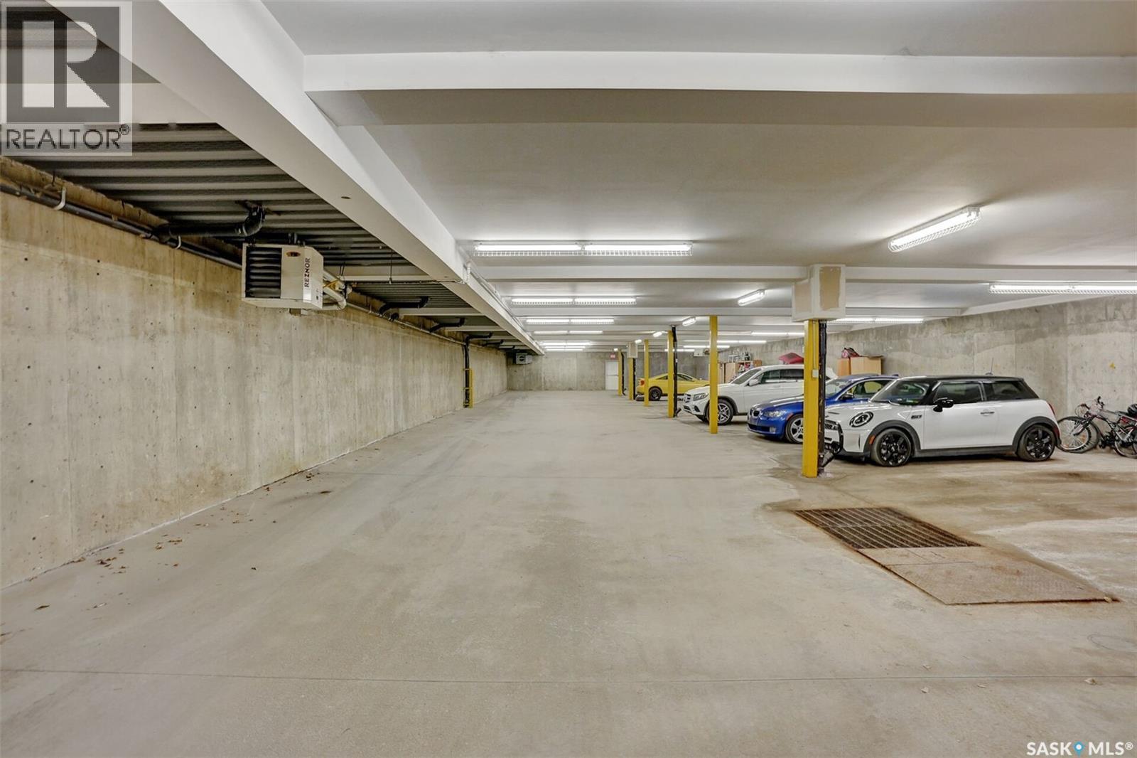 8 3225 Woodhams Drive E, Regina, Saskatchewan  S4V 3A2 - Photo 30 - SK034148