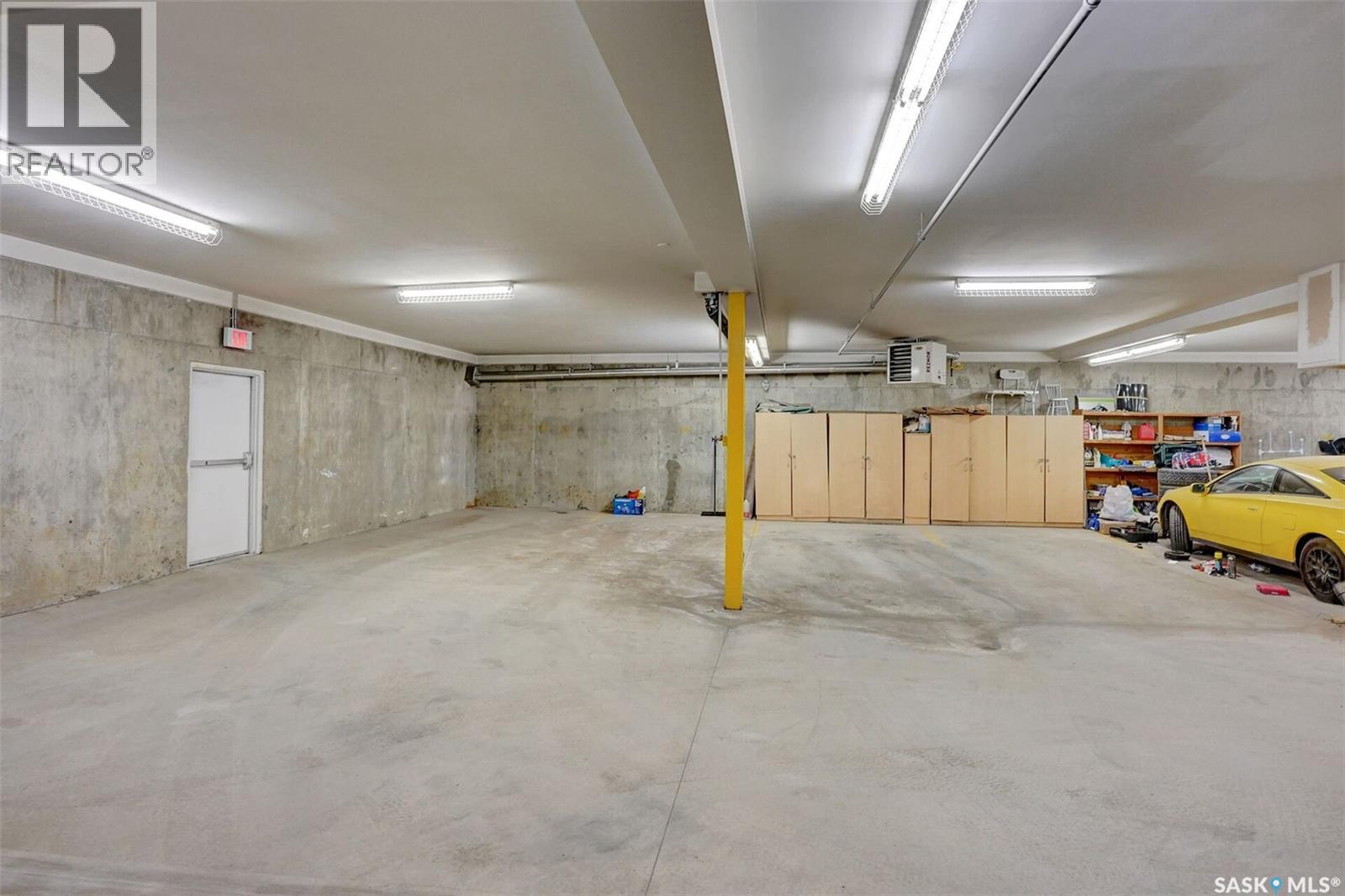 8 3225 Woodhams Drive E, Regina, Saskatchewan  S4V 3A2 - Photo 31 - SK034148