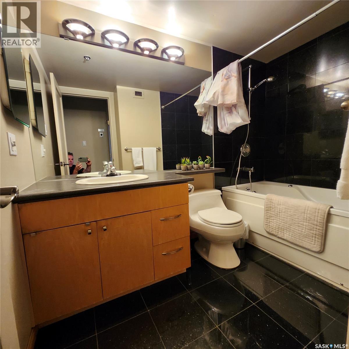 1907 311 6th Avenue N, Saskatoon, Saskatchewan  S7K 7A9 - Photo 22 - SK034141