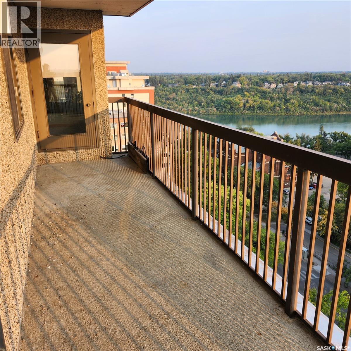 1907 311 6th Avenue N, Saskatoon, Saskatchewan  S7K 7A9 - Photo 3 - SK034141