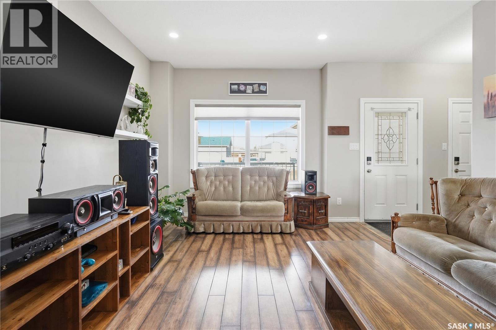 225 Willow Street, Pense, Saskatchewan  S0G 3W0 - Photo 8 - SK034040