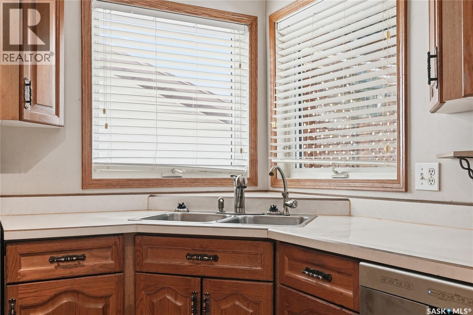 807 115th Street E, Saskatoon, Saskatchewan  S7N 3W5 - Photo 15 - SK034036