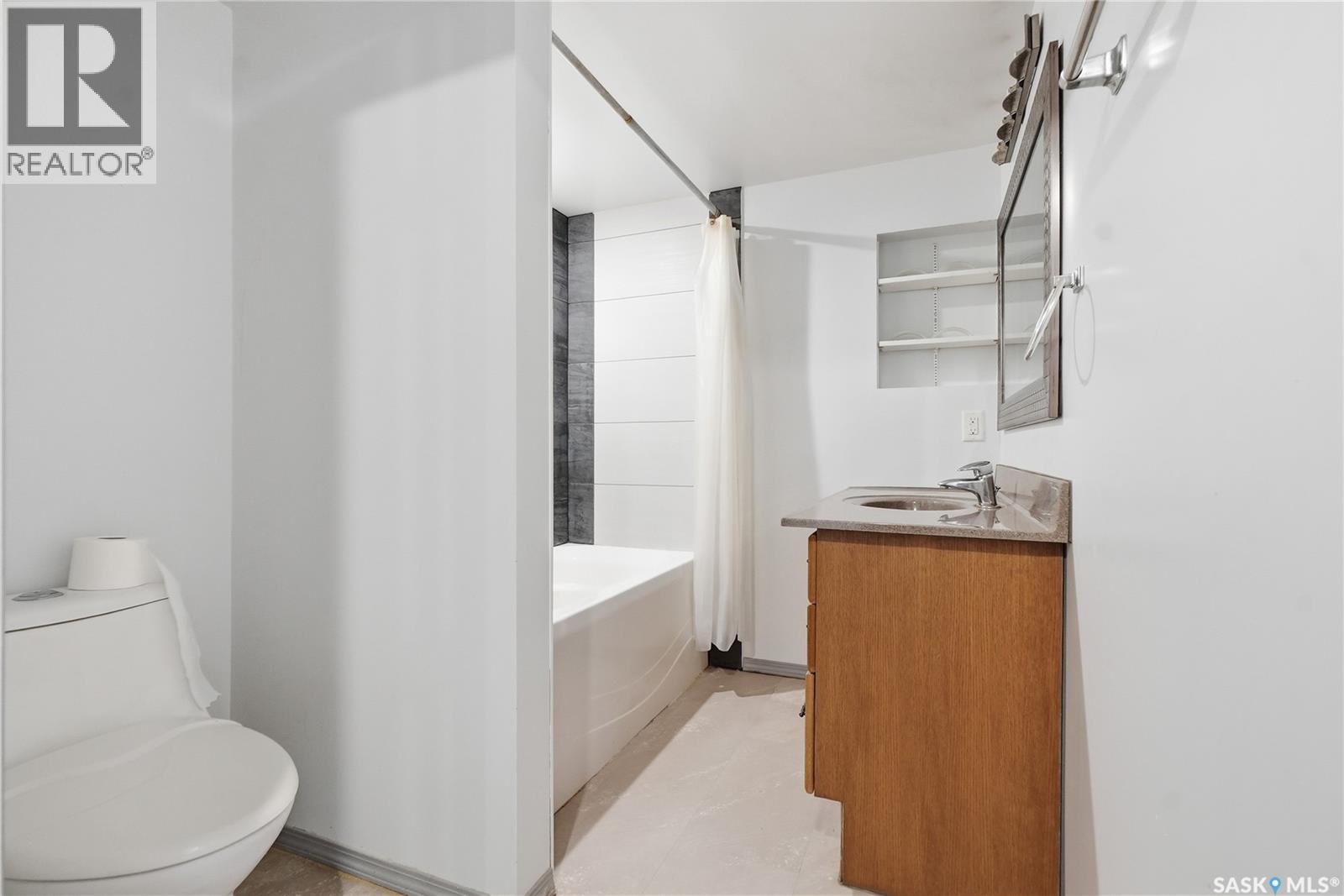 807 115th Street E, Saskatoon, Saskatchewan  S7N 3W5 - Photo 43 - SK034036