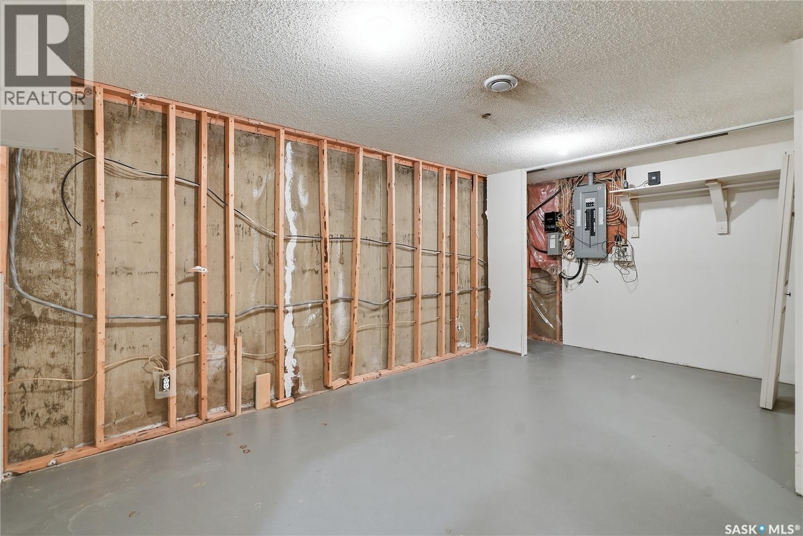 807 115th Street E, Saskatoon, Saskatchewan  S7N 3W5 - Photo 45 - SK034036