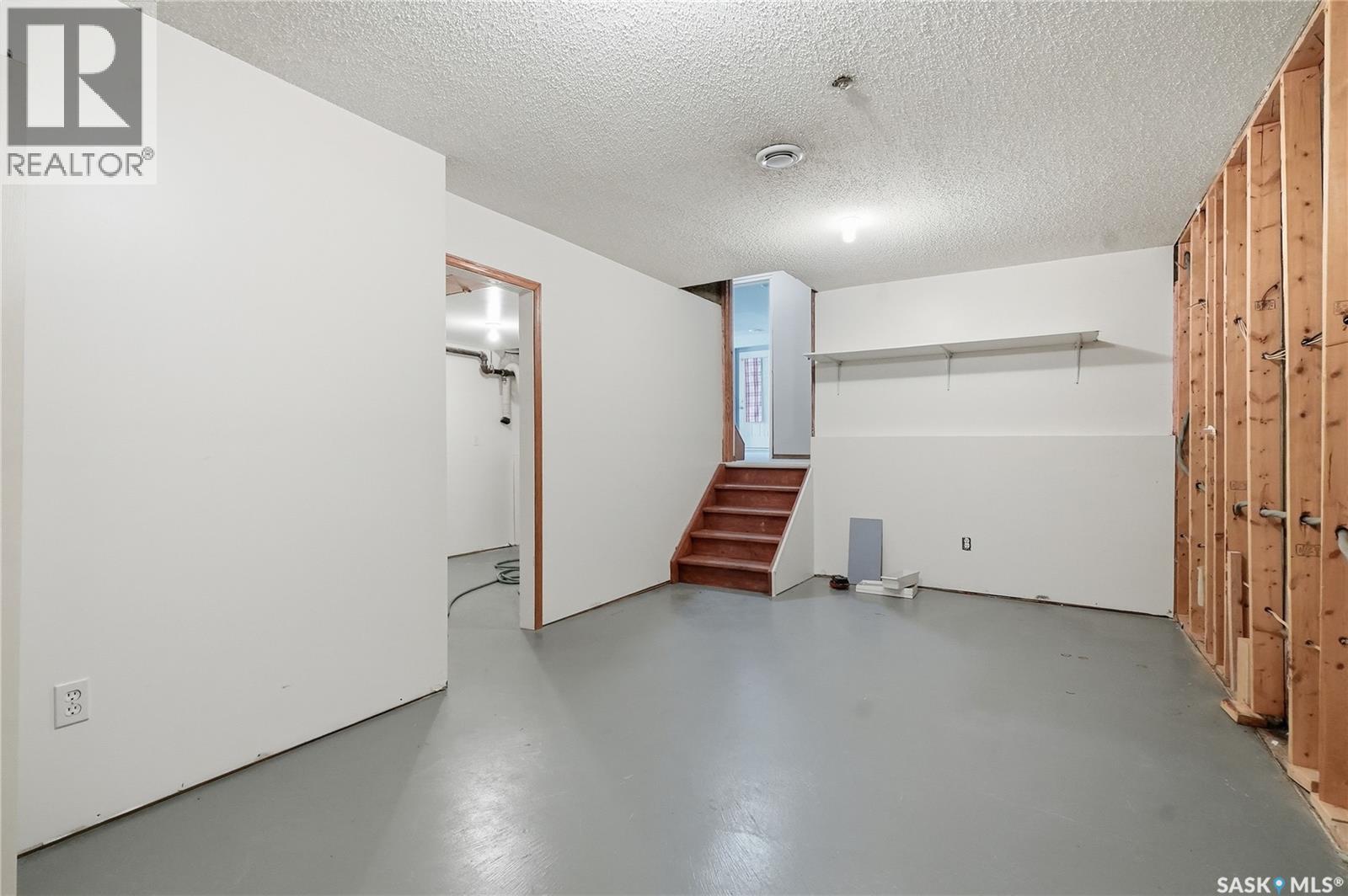 807 115th Street E, Saskatoon, Saskatchewan  S7N 3W5 - Photo 47 - SK034036